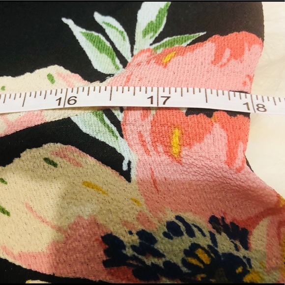 HP Plus Size Romper - Picture 5 of 8